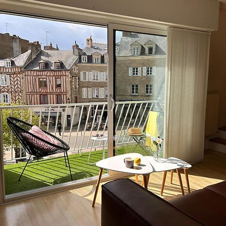 Laroche Grand Duplex Dans Le Centre Historique Avec Garage Appartement Vannes Buitenkant foto